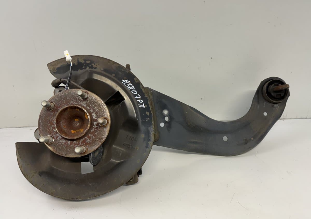 MAZDA B45A-26-11X B45A-28-200 B45A2611X B45A28200 Wheel bearing housing rear right MAZDA 3 III (BM) (2013-2018)
