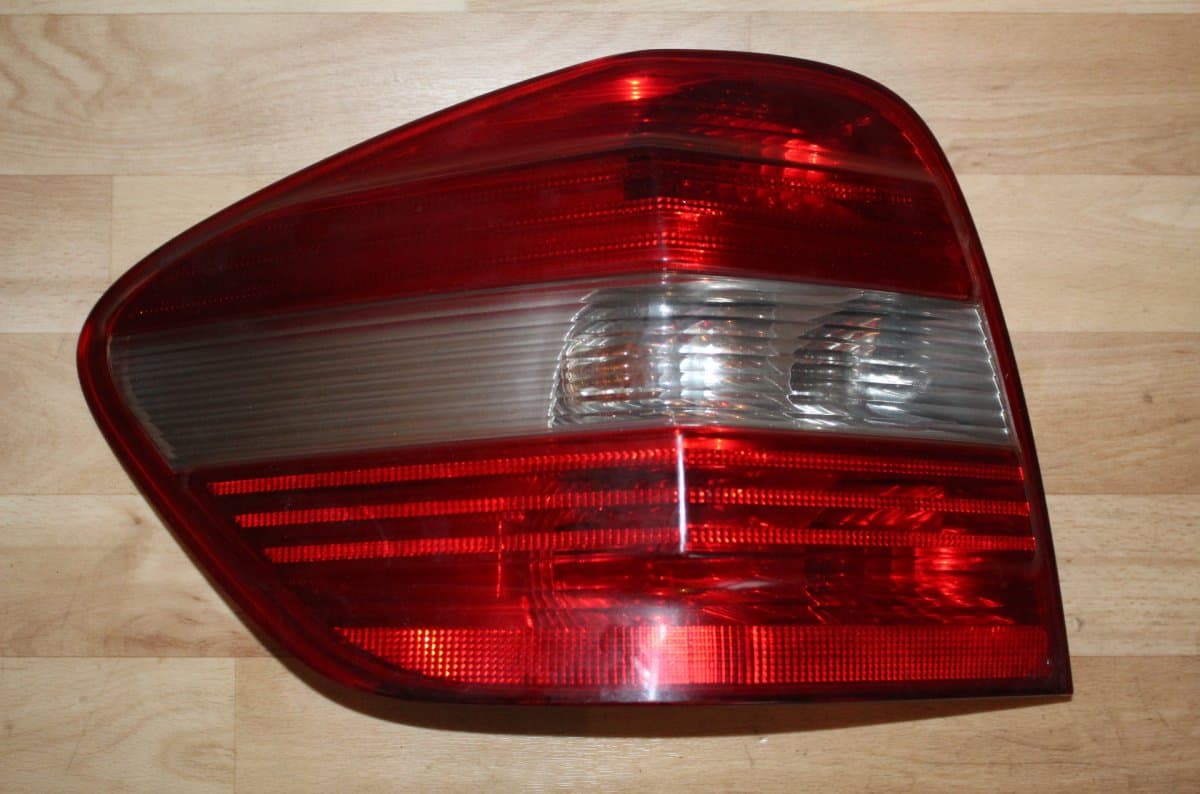 MERCEDES-BENZ Tail light left MERCEDES-BENZ ML-CLASS (W164) (2005-2011)