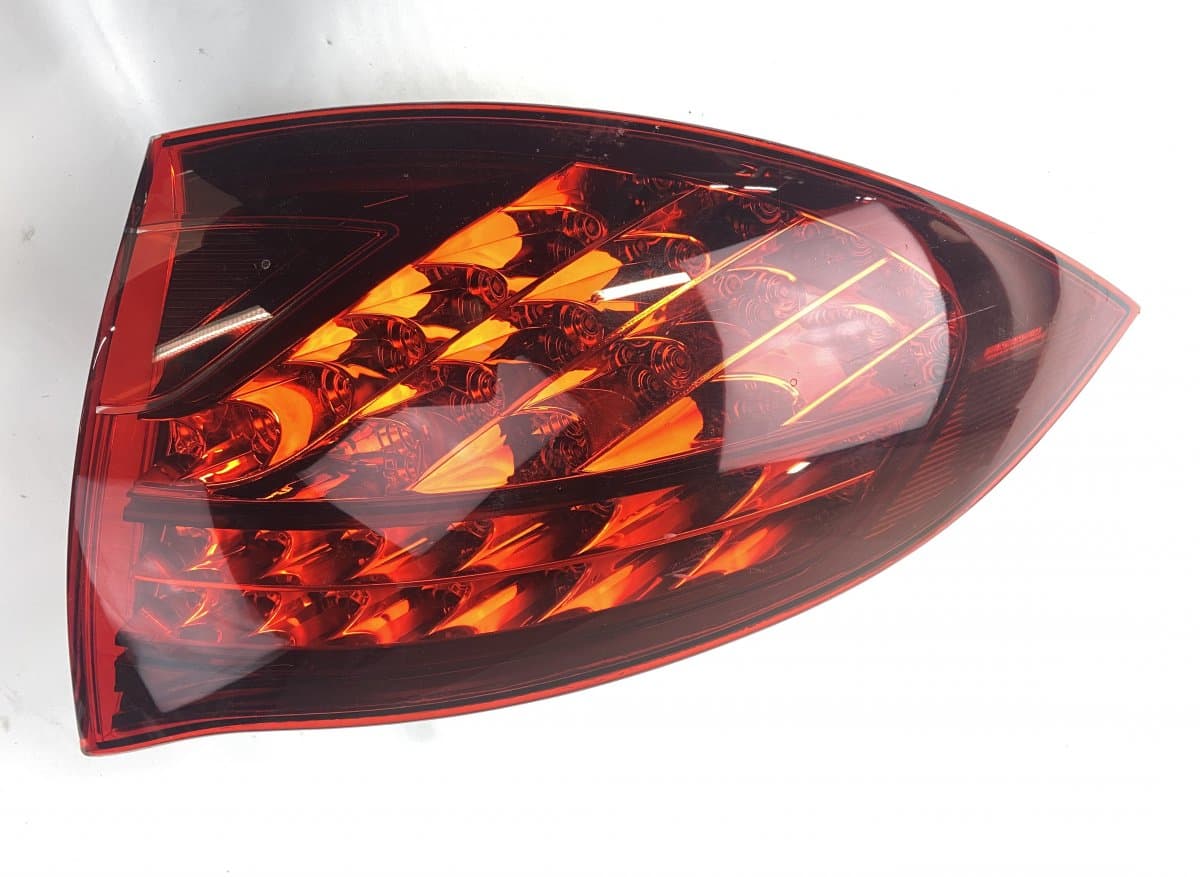 PORSCHE 084481911RB 08-448-1911R-B Tail light, right PORSCHE CAYENNE II (2010-2017)