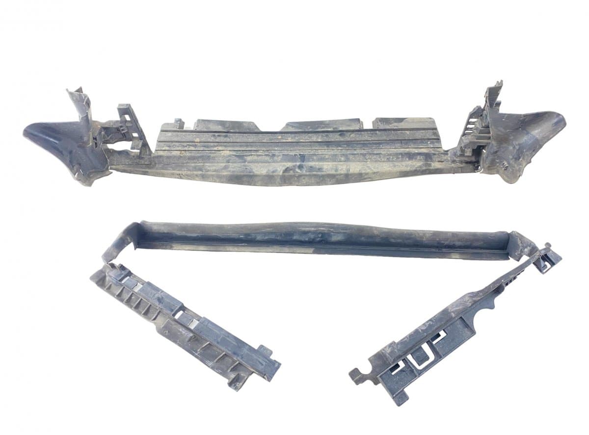 MERCEDES-BENZ A2055050730 A2055050030 Radiator shroud MERCEDES-BENZ C-CLASS (W205) (2013-2021)