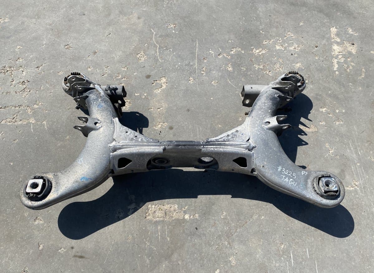 MERCEDES-BENZ A2113507508 2113507508 A2113507108 2113507108 Rear axle Beam MERCEDES-BENZ E-CLASS (W211) (2002-2009)
