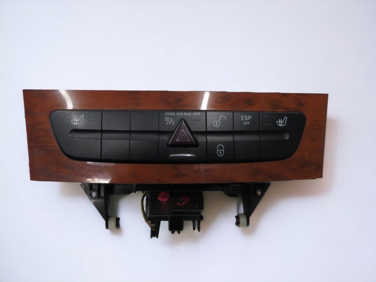 MERCEDES-BENZ A21182194797167 A2118219479 Hazard switch MERCEDES-BENZ E-CLASS (W211) (2002-2009)