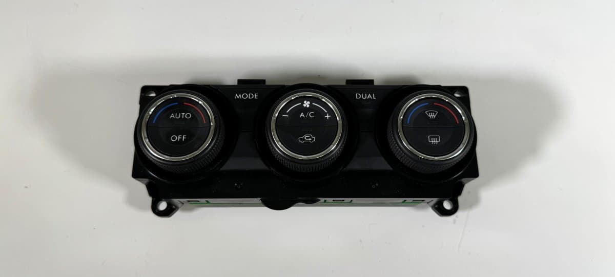 SUBARU 72311SG040 T1030514WD T1030514W Heater control panel SUBARU FORESTER (SJ) (2013-2018)