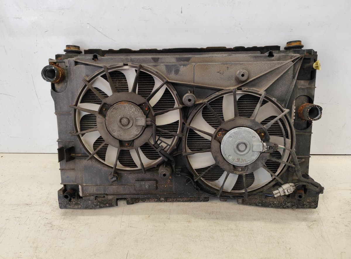 TOYOTA 1640037230 4221341041 1671137060 Radiator set TOYOTA PRIUS III (XW30) (2009-2015)