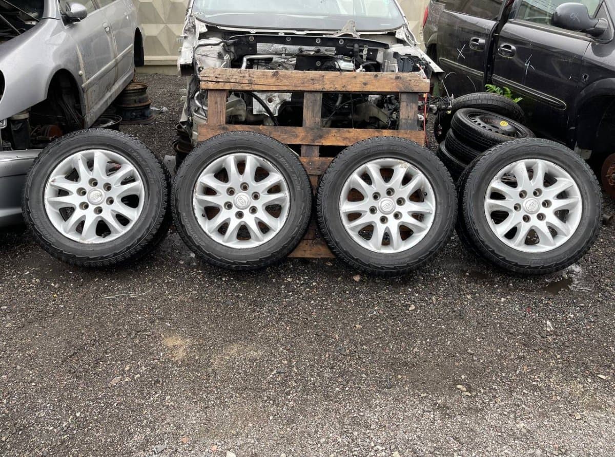 KIA 6.5JX17 ET46 D92.2 6X139.7 Rim set With Tyres 4 pcs KIA CARNIVAL III (VQ) (2005-2014)
