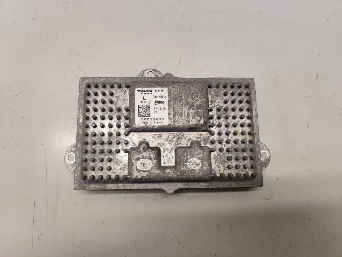 VOLVO 31395945 90059439 L90032783 Xenon control unit right VOLVO XC90 II (2014-)