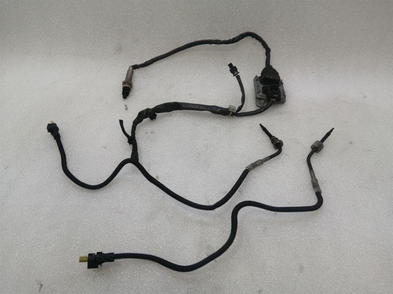 MERCEDES-BENZ Mercedes S-class W222 HO2 Sensor Set A0009057108 NOX HO2S