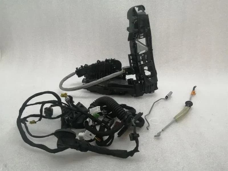 Mercedes S-Class FLH Door Lock Keyless-Go RHD W222 A0997200501 Door Lock