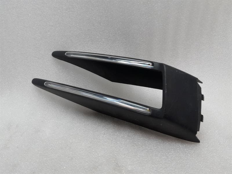 PORSCHE Porsche Macan 95B DRL daytime running light 95B941108A RH daytime running light