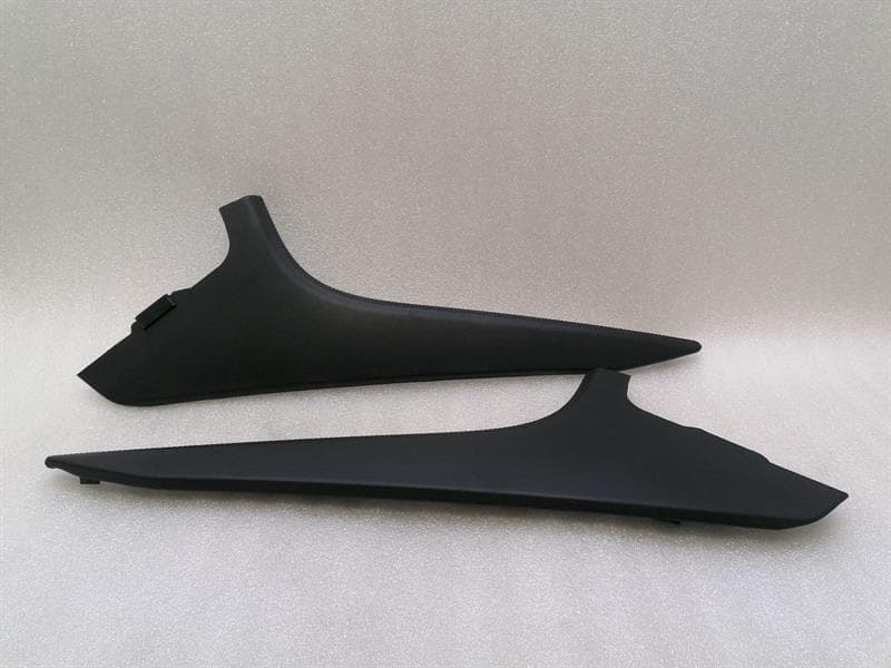 PORSCHE Porsche Cayman 718 console cover leather 982857649A console trim leather
