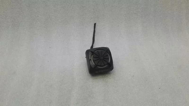 Mercedes E Class W212 alarm ECU A0038207726 siren alarm horn alarm system
