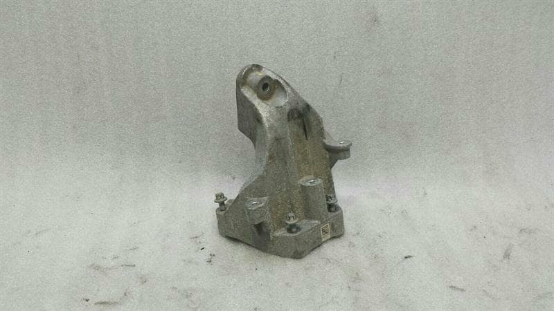 MERCEDES-BENZ Mercedes SLK R172 Left Engine Mount A6512234004 Engine Holder Left OM651