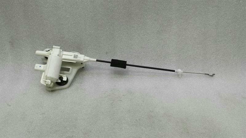 MERCEDES-BENZ Mercedes GLC X253 Boot Lock Adjuster A0999068600 Tailgate Lock Actuator Motor