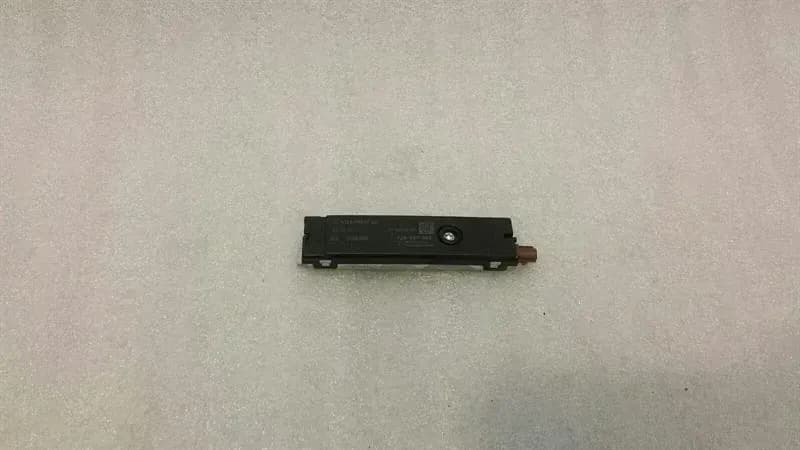 Mercedes A Class W176 Aerial / Antenna A1669051702 Antenna