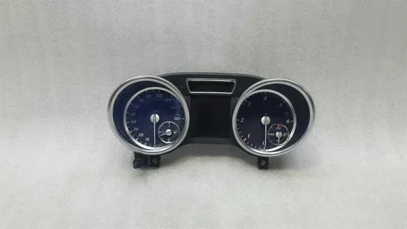 MERCEDES-BENZ Mercedes ML W166 Instrument Cluster A1669003806 Speedometer MPH Diesel OM651