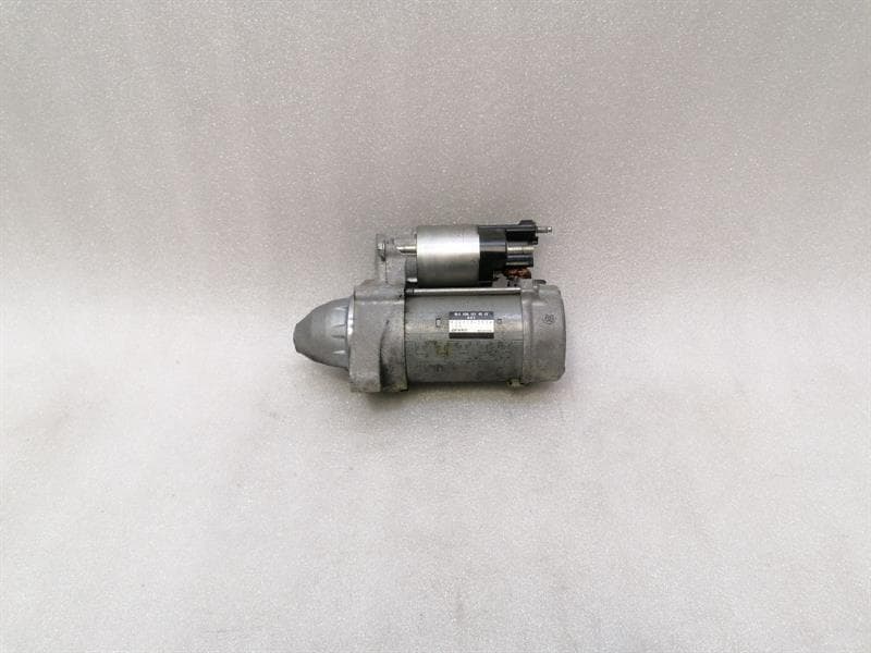 MERCEDES-BENZ Mercedes E Class W207 Starter Engine A0061514501 Starter