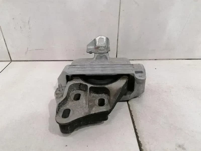 MERCEDES-BENZ Mercedes A Class W177 Gearbox Mount A2472403200 Transmission Holder