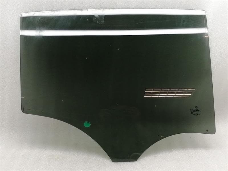 MERCEDES-BENZ Mercedes GLA X156 right rear door glass A1567350410 door window rear right