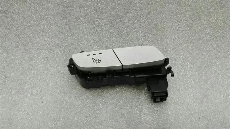 MERCEDES-BENZ Mercedes W205 Left Seat Heater Switch A2059050004 Seat Switch Left C205