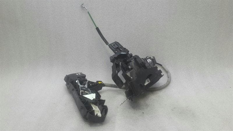 MERCEDES-BENZ Mercedes C Class W205 RHD Front Right Door Lock A0997206701 Right Hand Drive C205