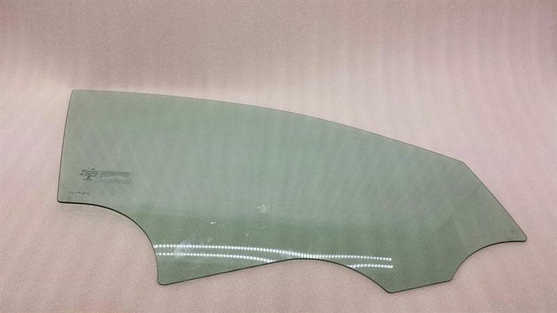 MERCEDES-BENZ Mercedes C Class W205 FRH Door Glass A2057250110 Door Window Front Right