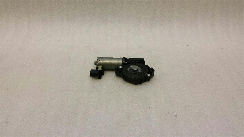 MERCEDES-BENZ Mercedes C Class W205 Sun Roof Engine 0390200100 Sunroof Motor