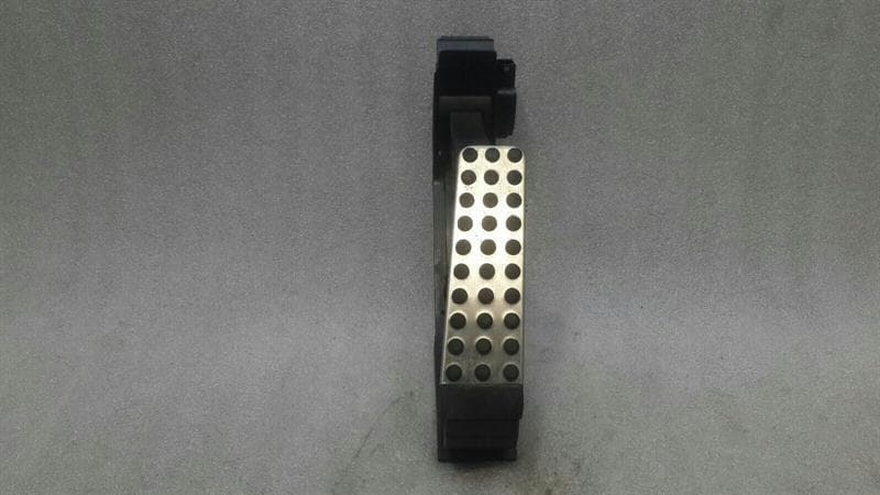 MERCEDES-BENZ Mercedes SLK R171 Gas Pedal (Electrical) A1713000404 Accelerator Pedal AMG