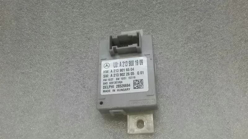 MERCEDES-BENZ Mercedes E Class W213 Electronic Module A2139001909 Control Unit ECU Light Light