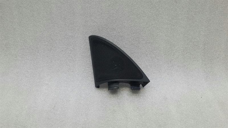 Mercedes E Class W213 Front Left Tweeter A2137270900 Speaker Front Left
