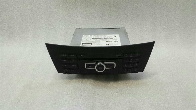MERCEDES-BENZ Mercedes C Class W204 CD player A2049003915 audio system controller NTG 4.5 NAVI