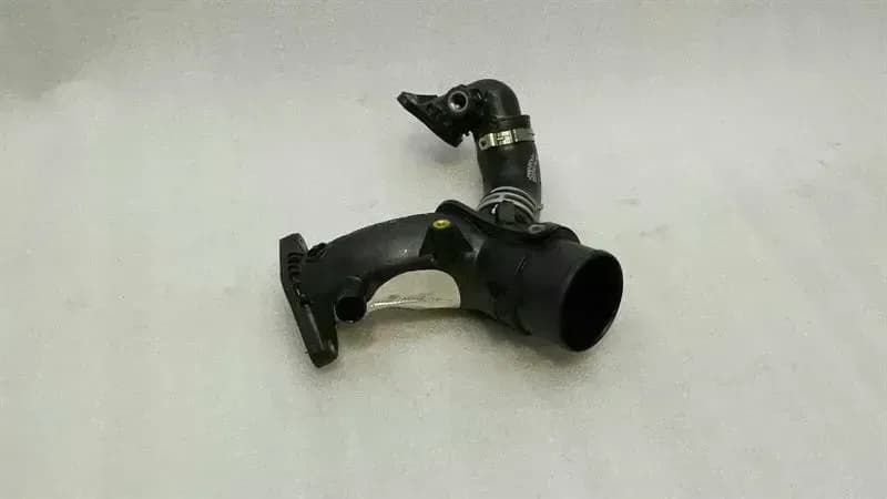 MERCEDES-BENZ Mercedes A Class W176 Intake Pipe 165763328R Intake Hose Intercooler