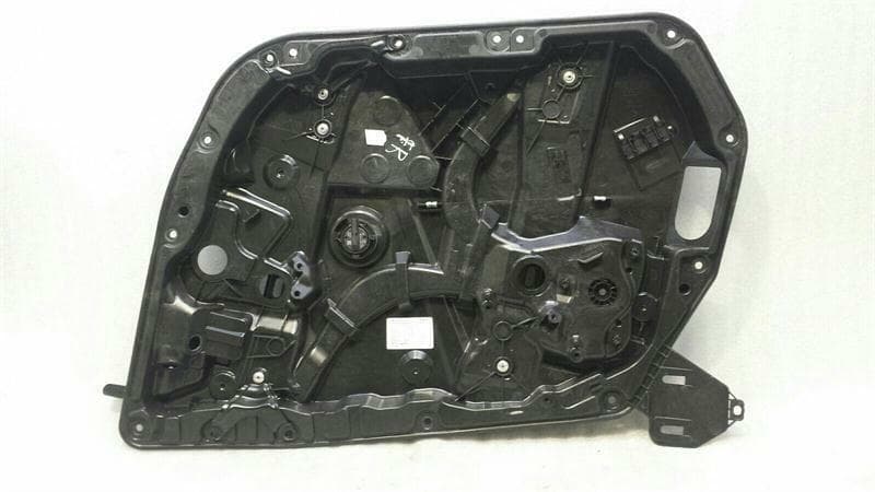 MERCEDES-BENZ Mercedes C Class W205 FRH Door Winder A2057205023 Front Right Window Regulator