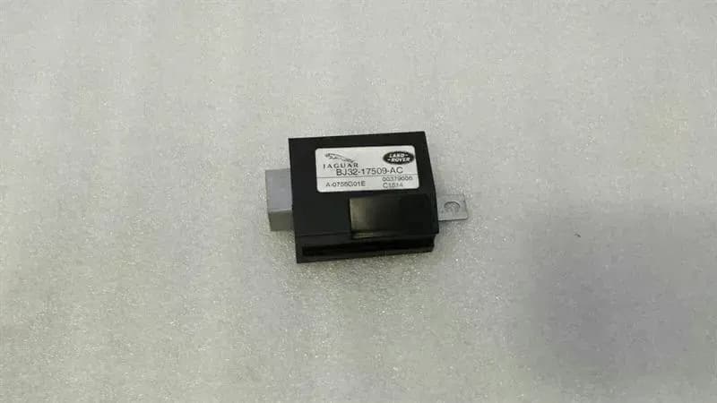 Land Rover Evoque Wiper Motor Module BJ32-17509-AC Wiper Module Control Unit