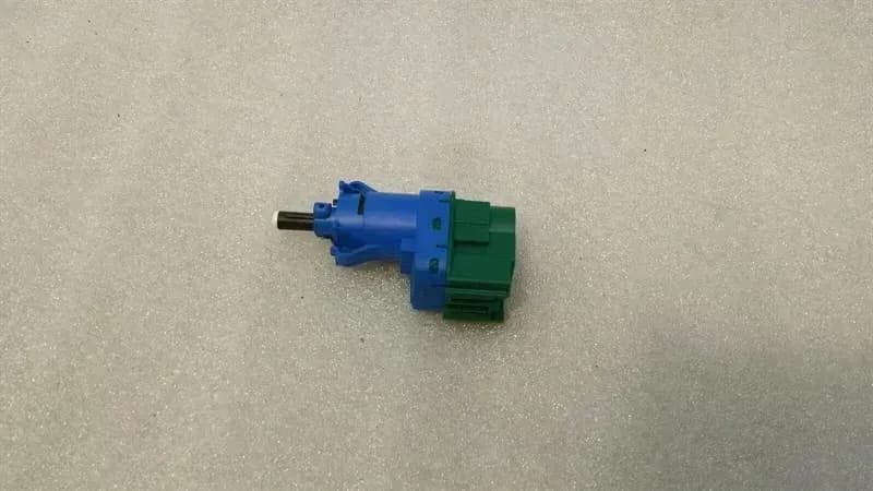 LAND ROVER Land Rover Evoque 2.2 TD Brake Switch 6W83-13480-AB Brake Light Switch