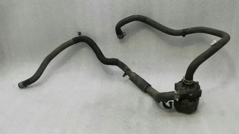 TESLA Tesla Model S 75 Additional Cooling Pump 1037327-00-F Coolant Pump Pump