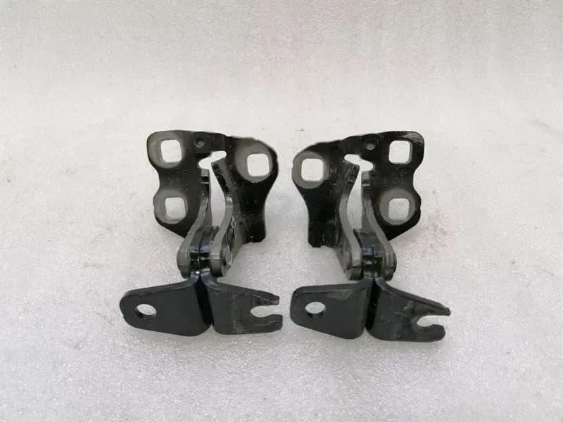 TESLA Tesla Model 3 FLH Door Hinge Set 1101035-00-F Door Hinge Front Left