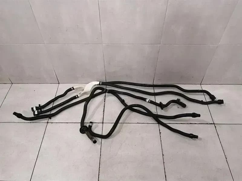 TESLA Tesla Model X P100D Cooling Pipe Set 1041526-00-G Cooling Water Hose Pipe