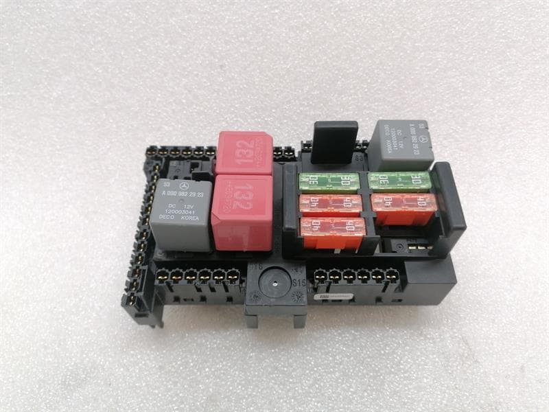 MERCEDES-BENZ Mercedes EQC400 EQC N293 Fuse Box A2139068701 Fuse Box