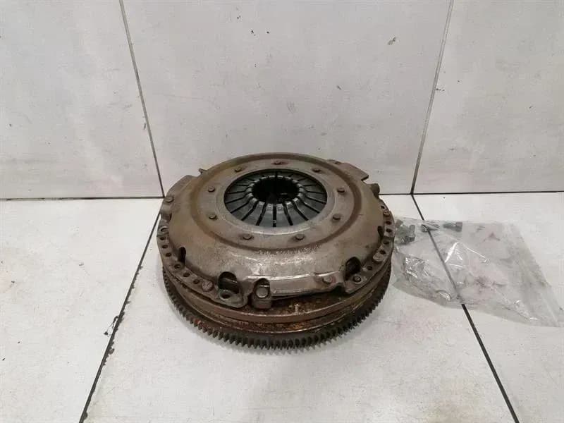 PORSCHE Porsche 911 997 Flywheel + Clutch Basket 99711692303 Clutch Flywheel M9605