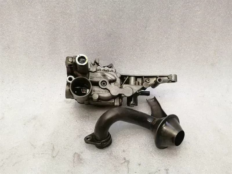 MERCEDES-BENZ Mercedes S-class W221 oil pump A2761800000 oil pump oil auxiliary pump M272 M276 V6