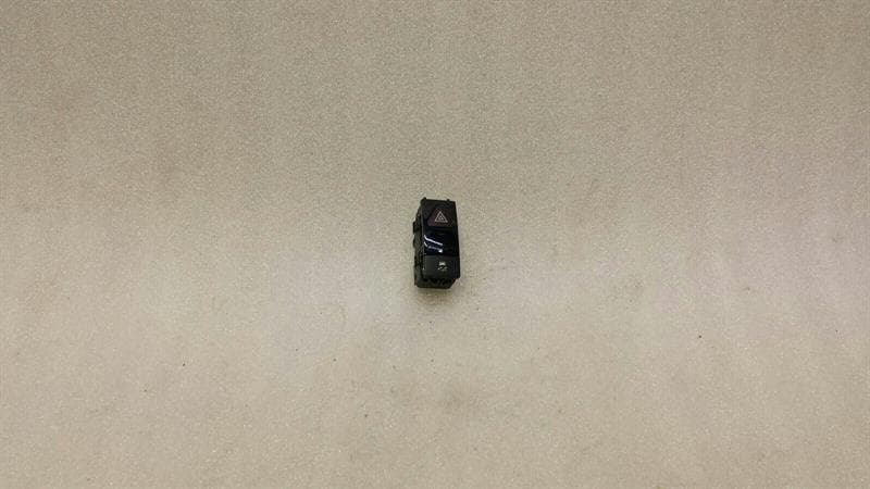 MERCEDES-BENZ Mercedes GLK X204 Hazard Switch A2048703958 Indicator Switch