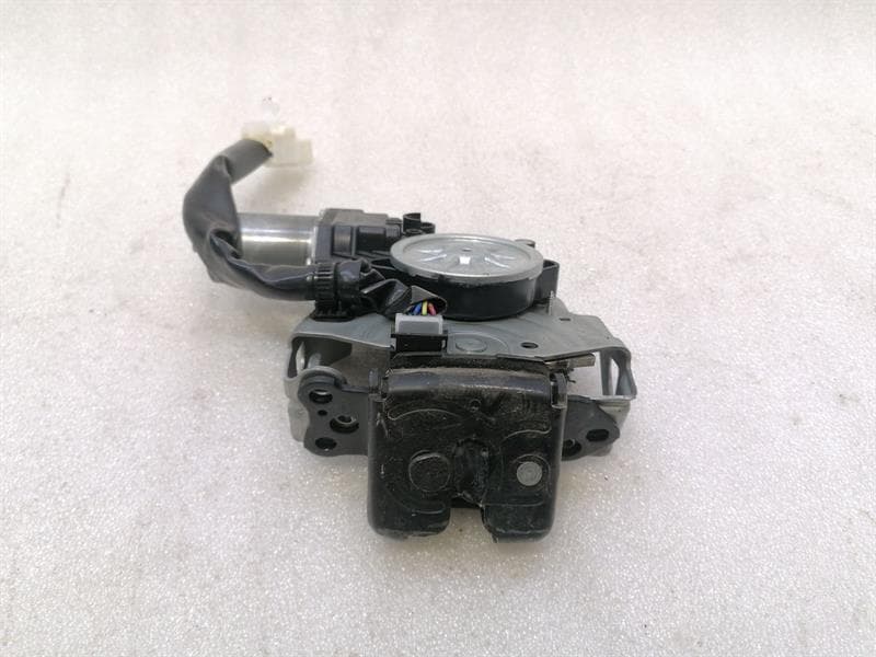 LEXUS Lexus RX RX450h AL20 Boot Lock 163800-0770 Tailgate Lock