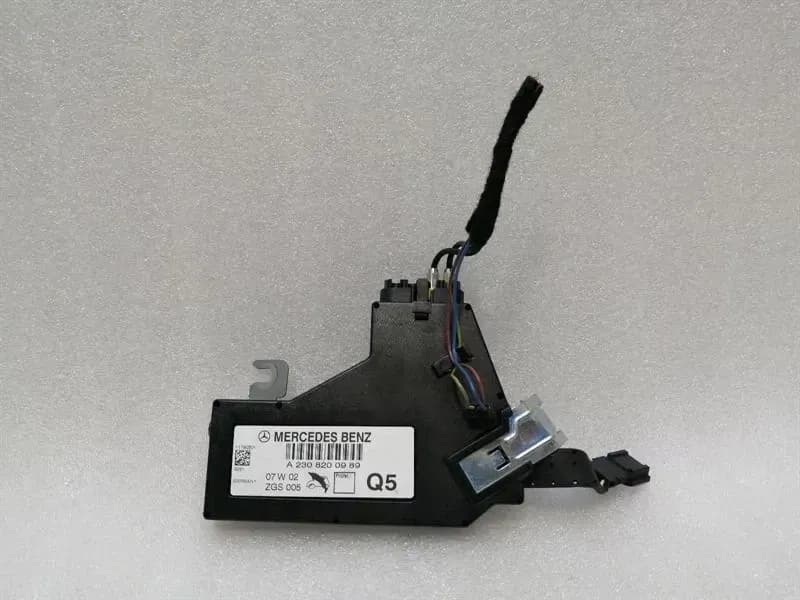 Mercedes SL R230 aerial / antenna A2308200989 antenna