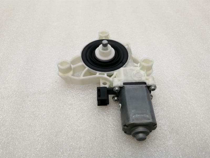 Mercedes S-Class W222 Rear Left Door Window Motor A2229061903 Window Regulator Motor
