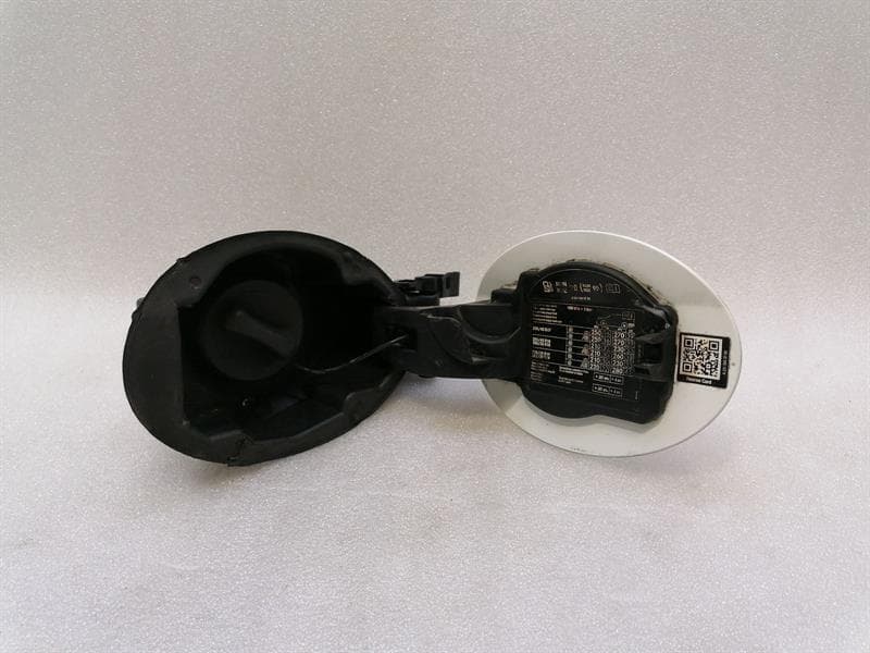 MERCEDES-BENZ Mercedes SL R231 fuel filler cap A2316300000 fuel cap tank flap