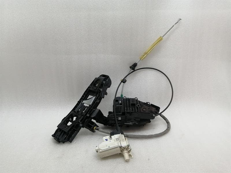 MERCEDES-BENZ Mercedes W222 rear right door lock A2227303235 door lock rear re soft close