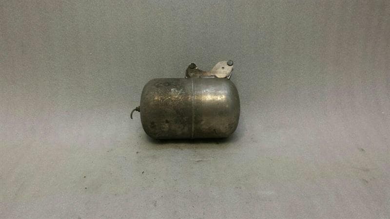 MERCEDES-BENZ Mercedes W221 Reservior Pressure Accumulator A2213200015 Pressure Accumulator Reservoir