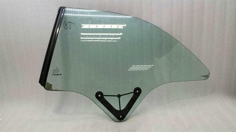 MERCEDES-BENZ Mercedes E Class W207 Left Rear 1/4 Glass A2076701700 Door Glass 1/4 Rear Left