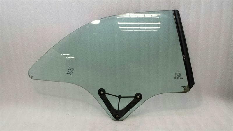 MERCEDES-BENZ Mercedes E Class W207 Right Rear 1/4 Glass A2076701800 Door Glass 1/4 Rear Right