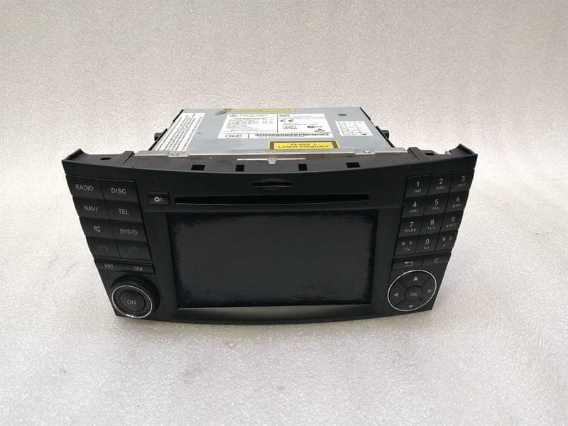 MERCEDES-BENZ Mercedes CLS W219 Navigation Monitor A2199001100 Display Picture Shirt MOP 09-10
